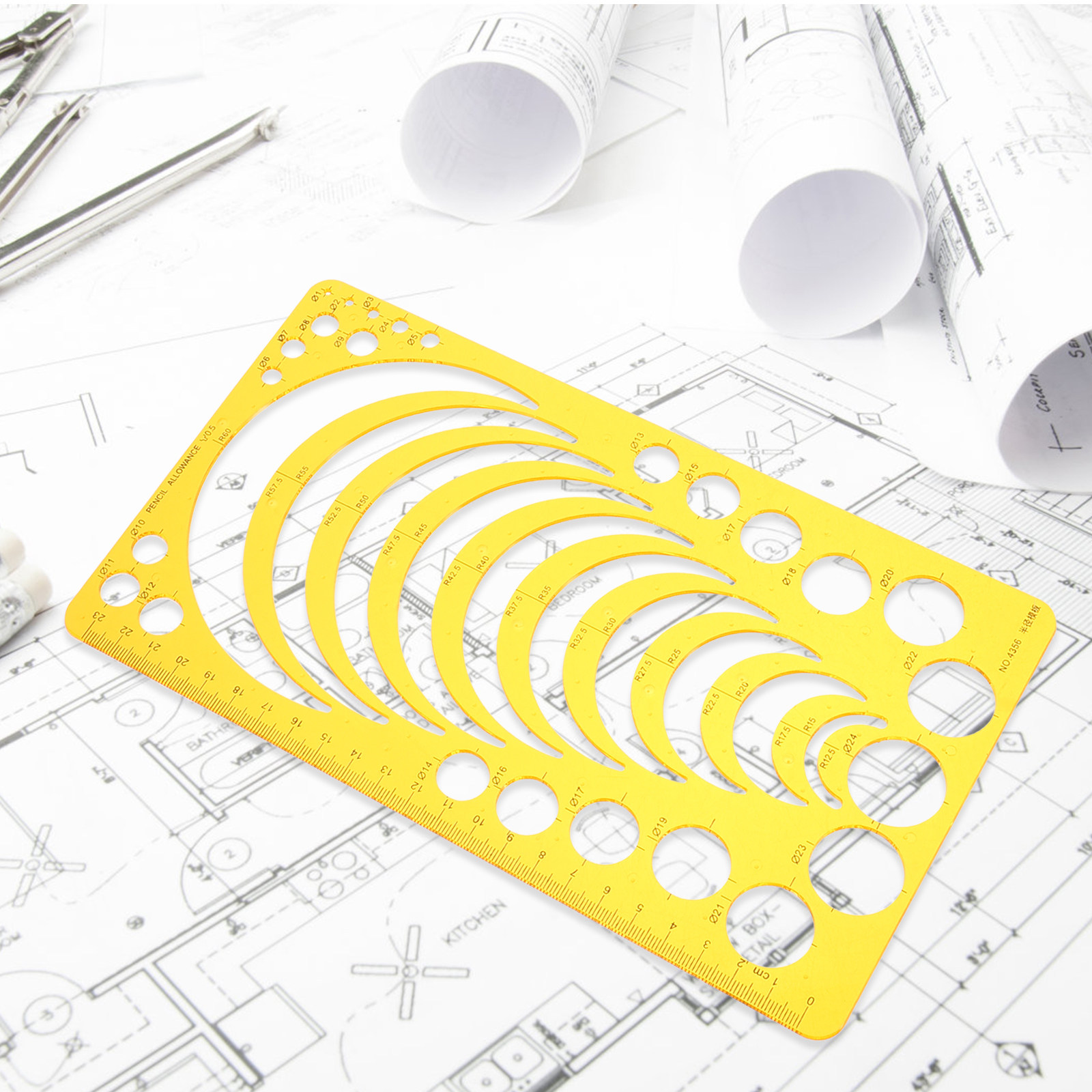 Ensemble de 4 règles courbes m - Engineering And Interior Design avis et prix